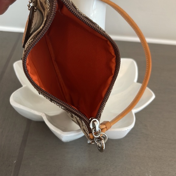 Authentic Coach Signature Logo Wristlet- Tan&Brown - Picture 5 of 5